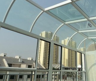 斷橋鋁陽光房除了空間的延伸所帶來的舒適度