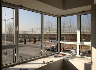 鋁包木門窗生產(chǎn)廠家除了價格實惠還有什么？